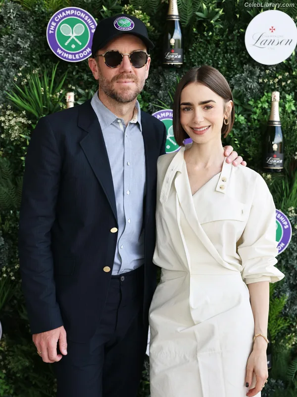 Lily Collins photo 13 of 838