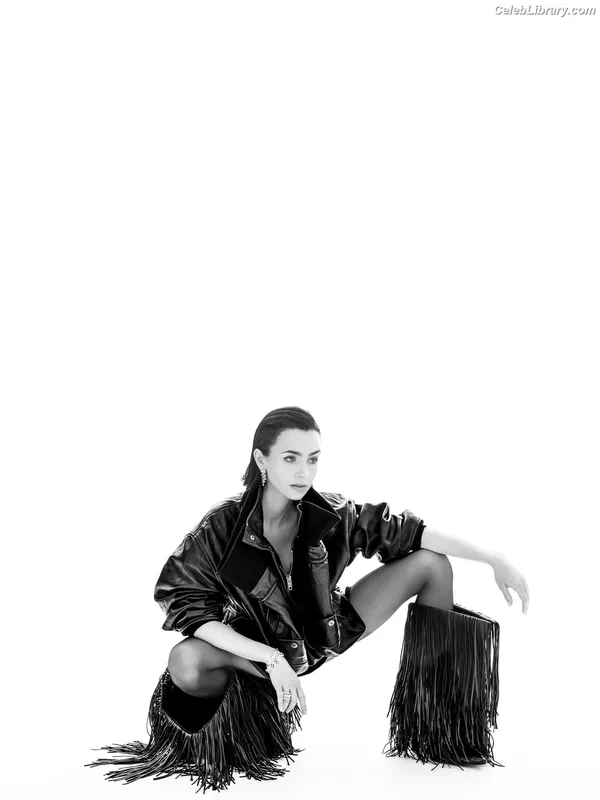 Lily Collins photo 2 of 838