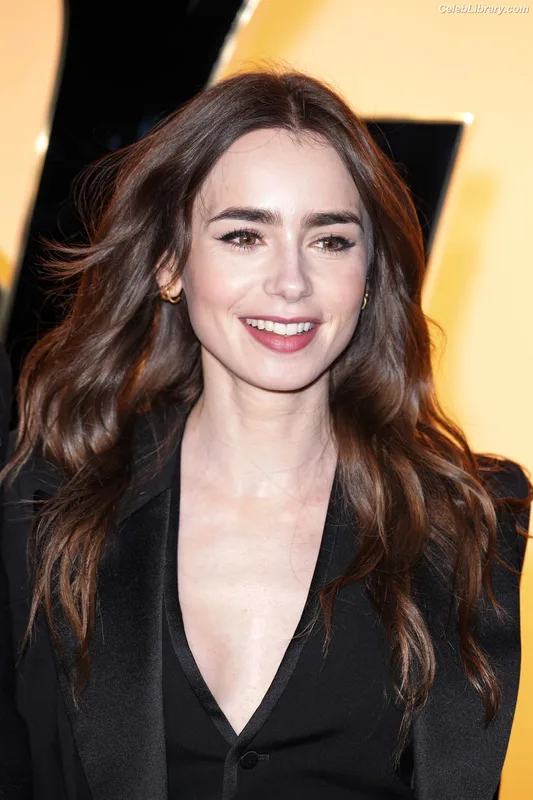 Lily Collins photo 8 of 838