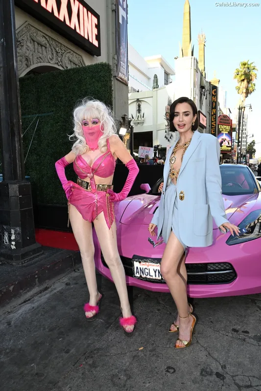 Lily Collins photo 7 of 838