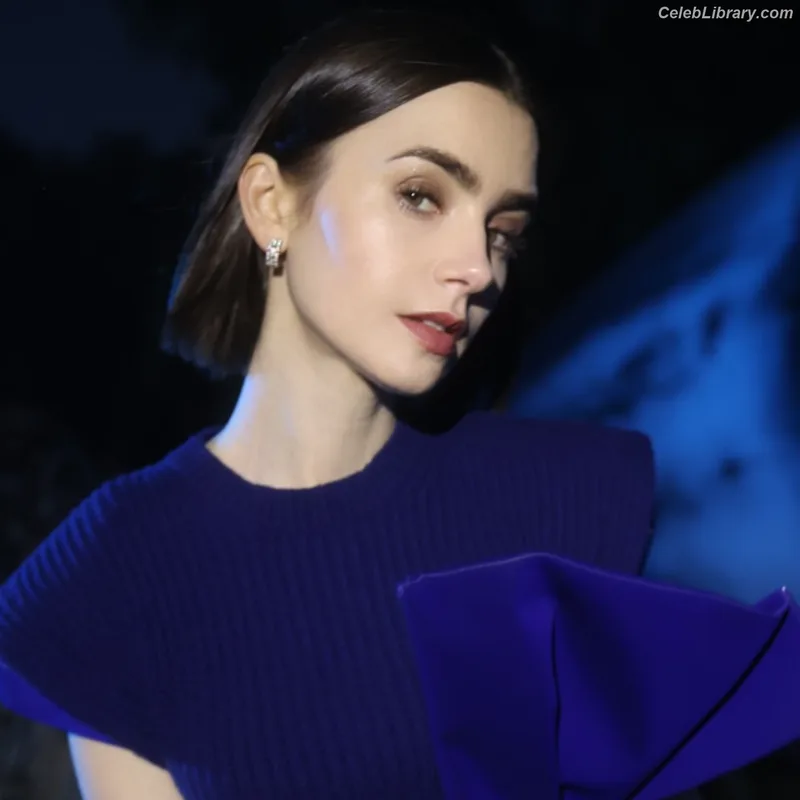 Lily Collins photo 2 of 838