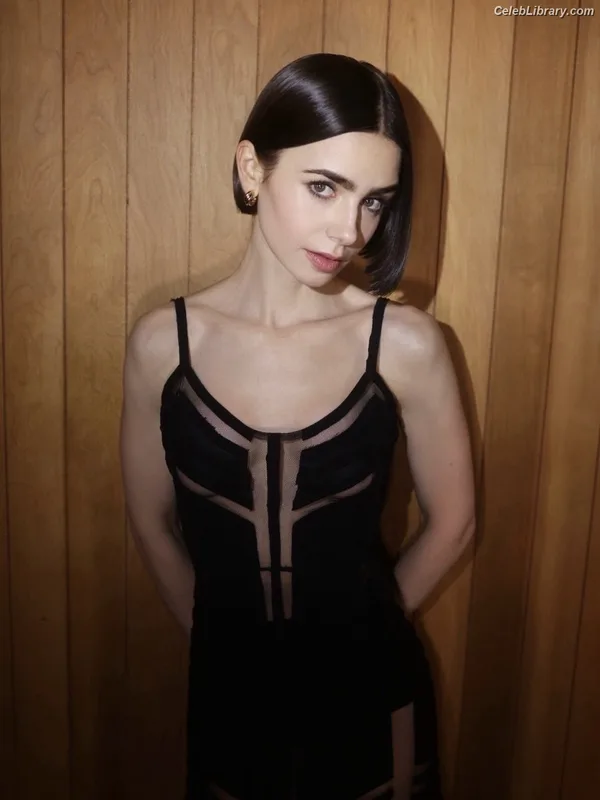 Lily Collins photo 9 of 838