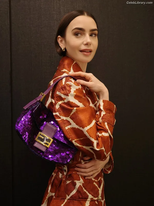 Lily Collins photo 16 of 838