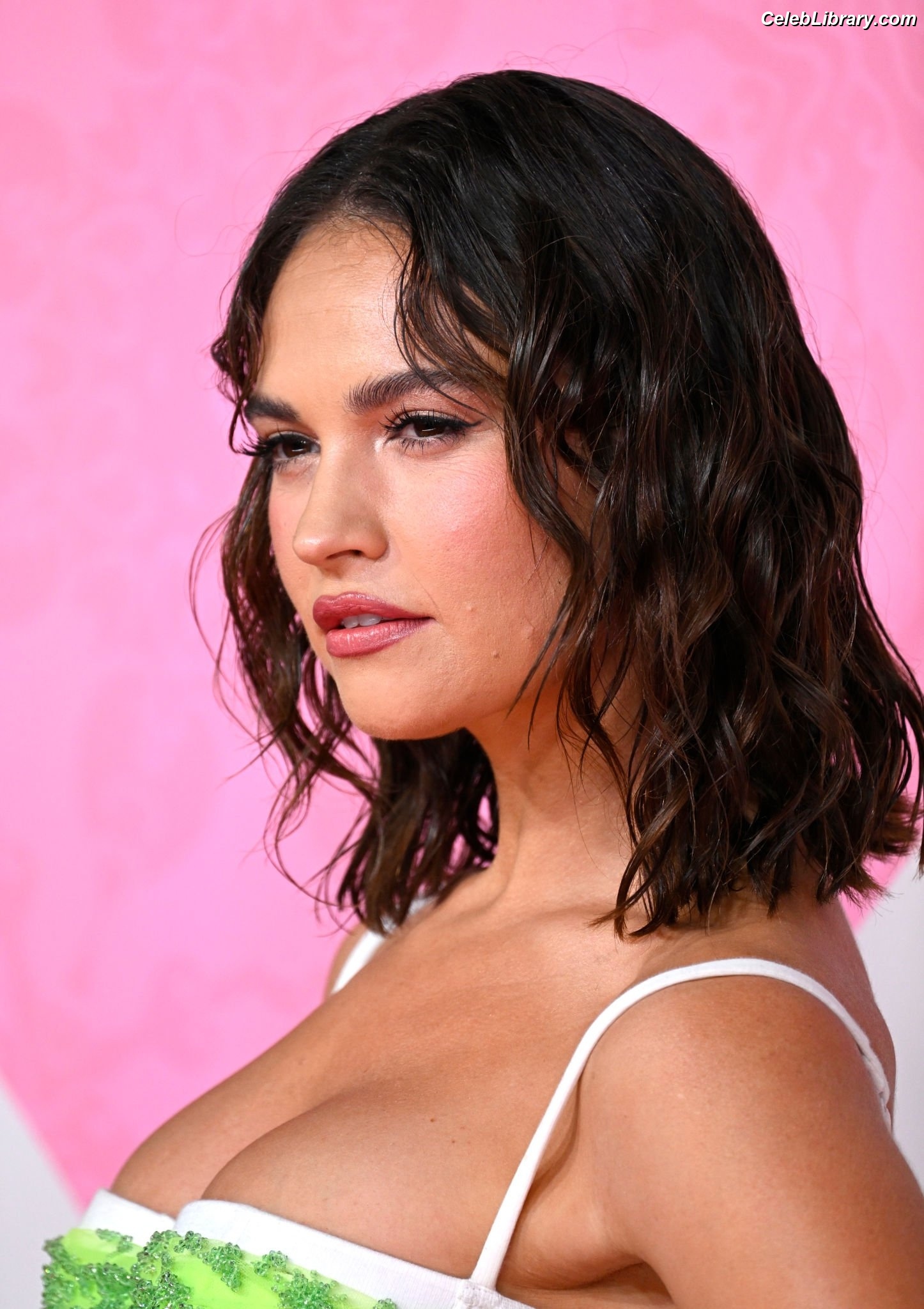 Lily James photo 13 of 1233