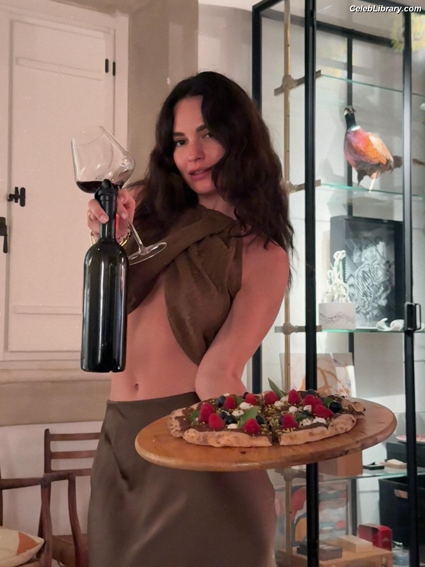 Lily James photo 18 of 1233