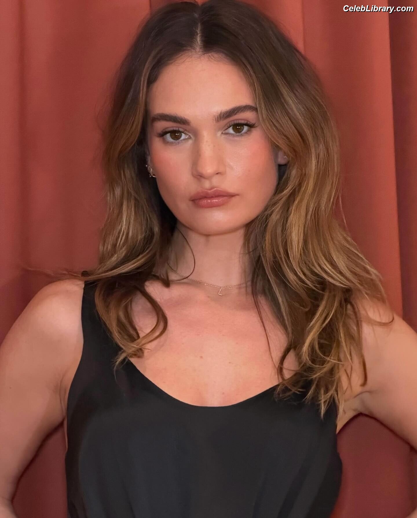 Lily James photo 16 of 1233