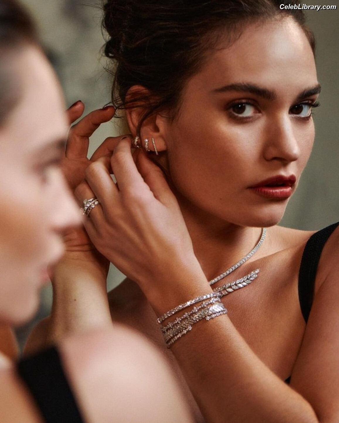 Lily James photo 2 of 1233