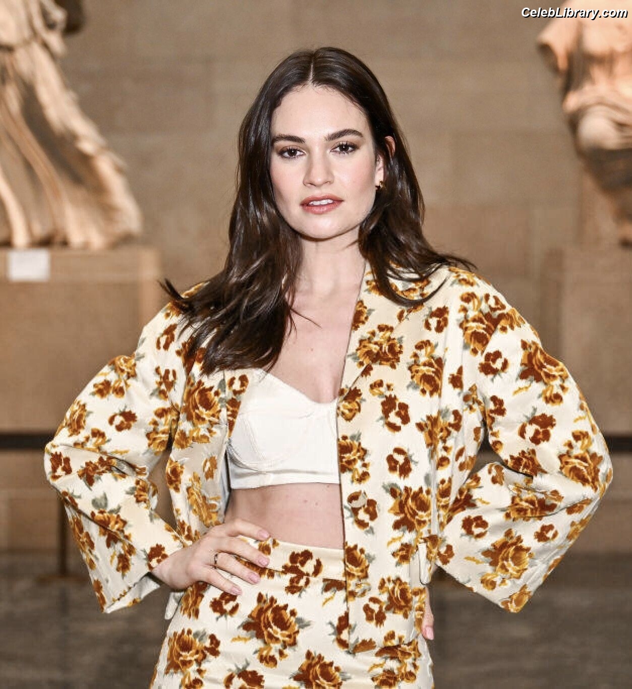 Lily James photo 8 of 1233