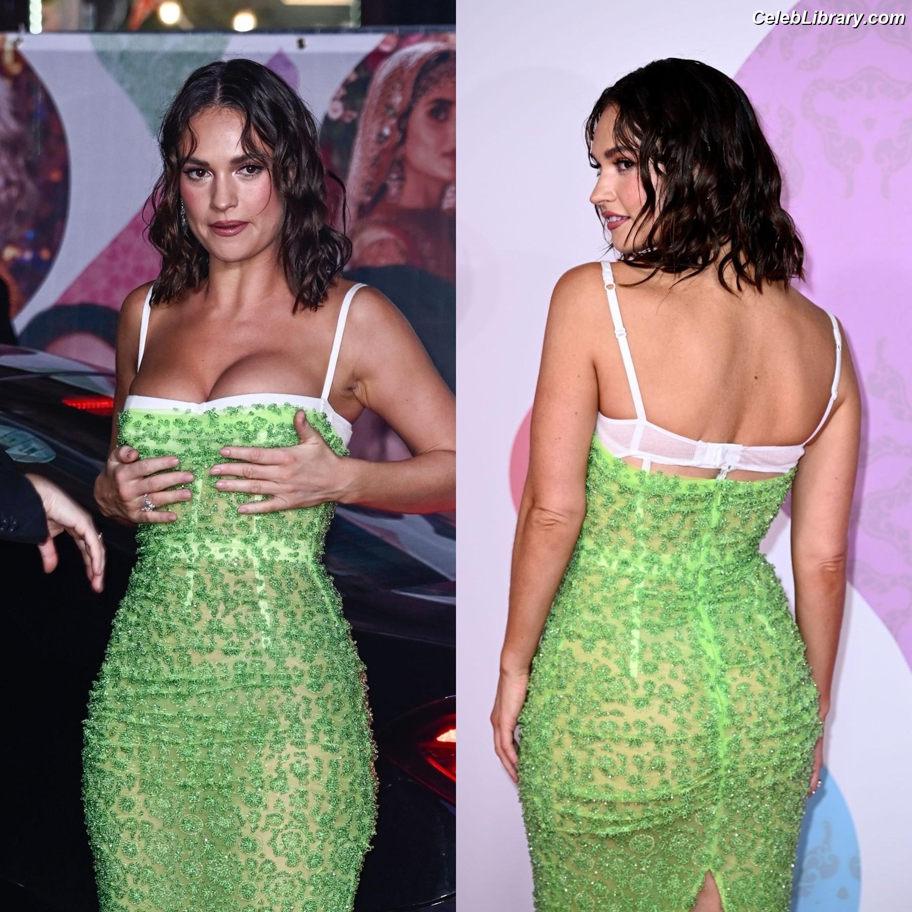 Lily James photo 19 of 1233