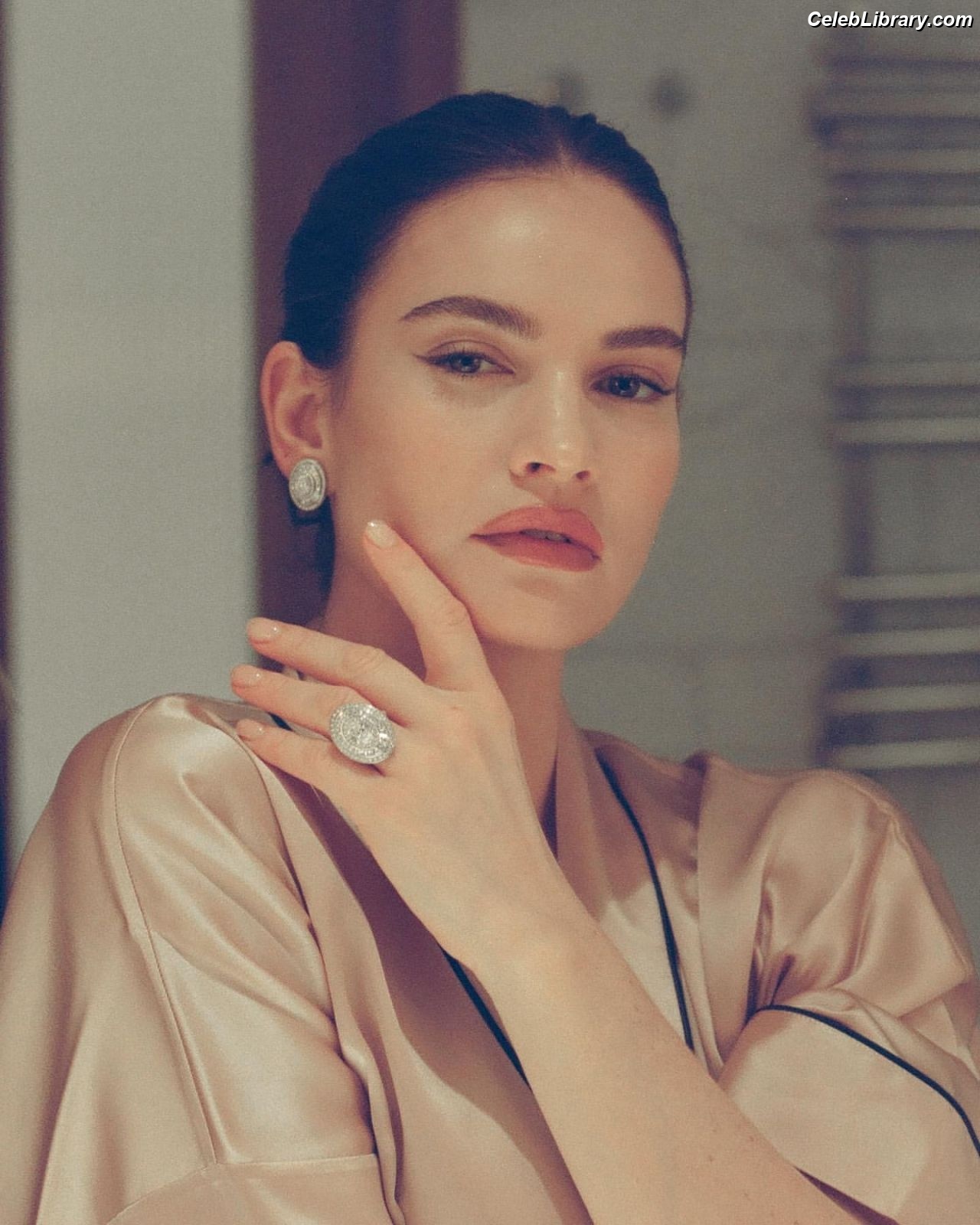 Lily James photo 23 of 1233