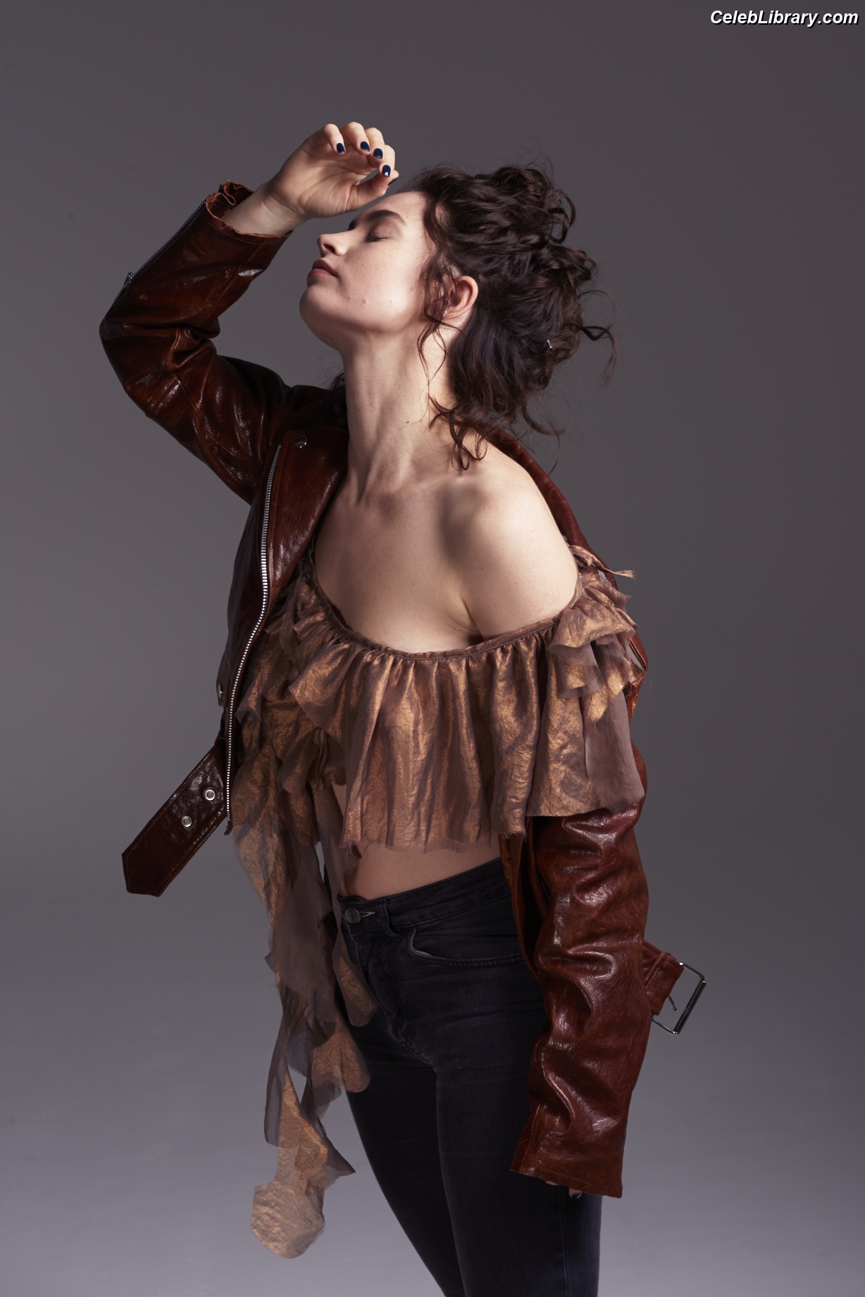 Lily James photo 10 of 1233