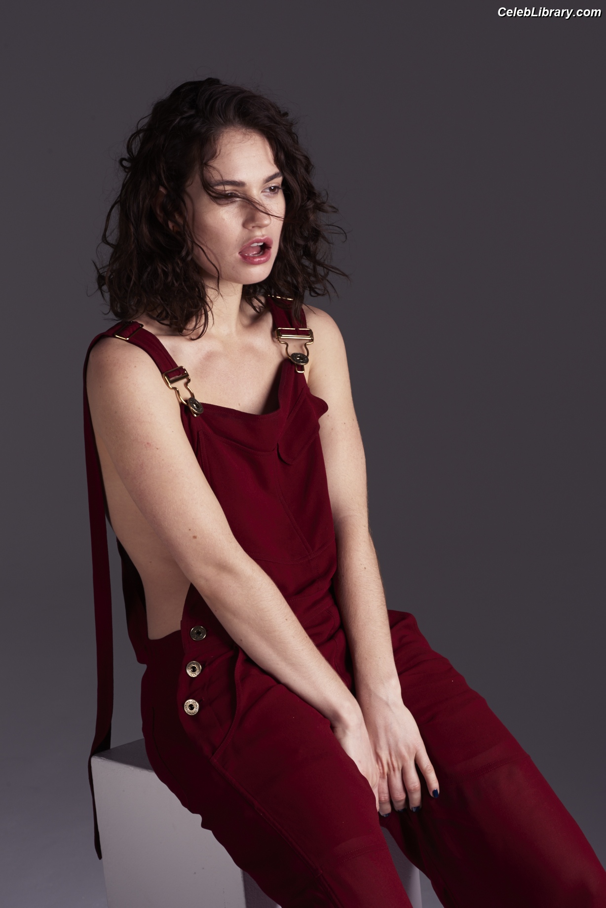 Lily James photo 5 of 1233