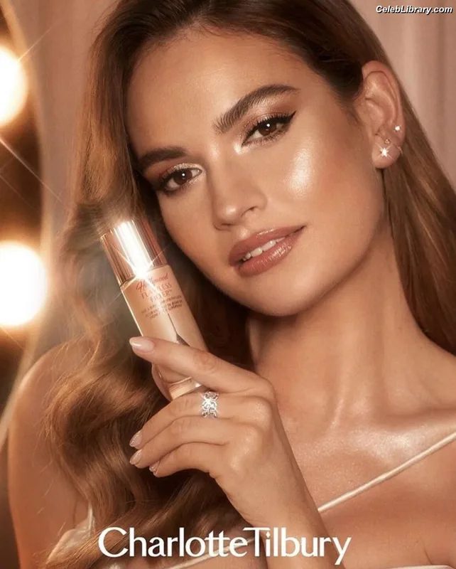 Lily James photo 17 of 1233