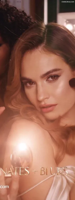 Lily James photo 3 of 1233