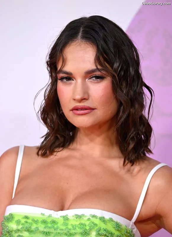 Lily James photo 18 of 1233