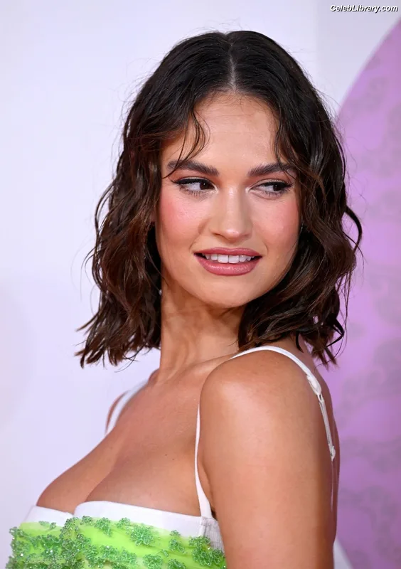 Lily James photo 2 of 1233