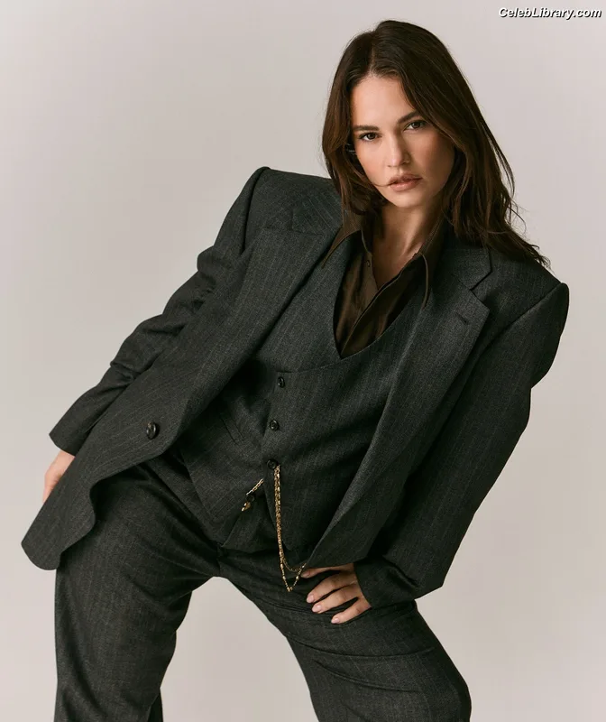 Lily James photo 15 of 1233