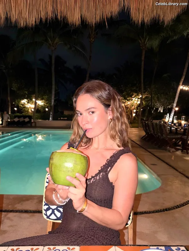 Lily James photo 21 of 1233