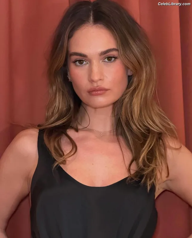 Lily James photo 2 of 1233