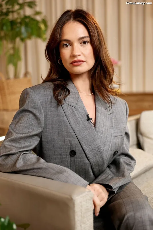 Lily James photo 6 of 1233