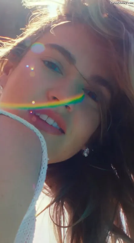 Lily James photo 11 of 1233
