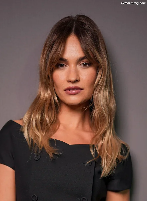 Lily James photo 12 of 1233