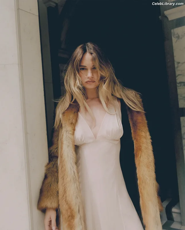 Lily James photo 12 of 1233
