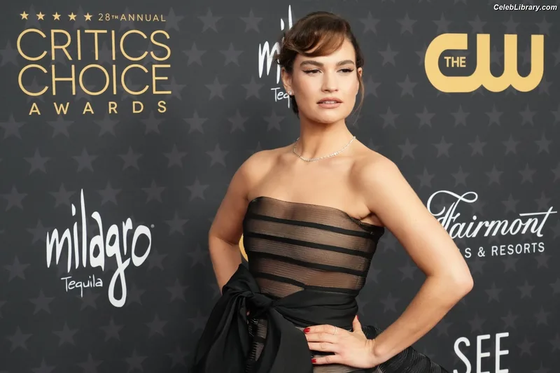 Lily James photo 18 of 1233