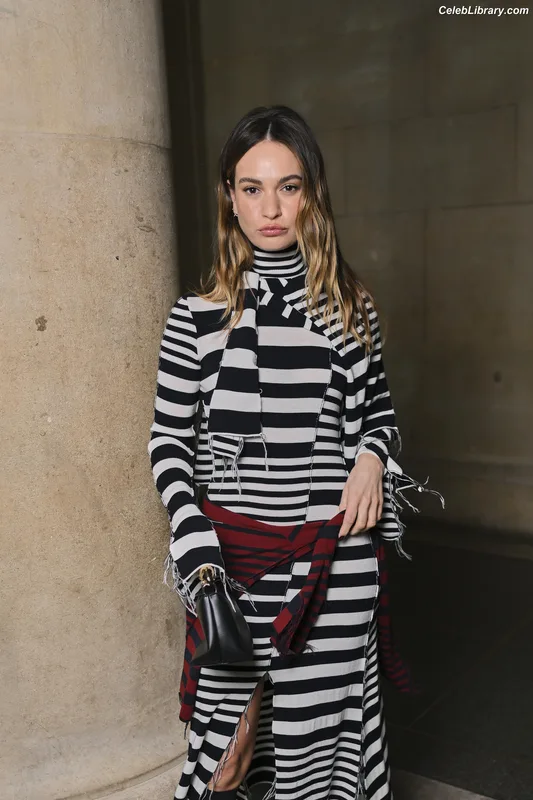 Lily James photo 13 of 1233