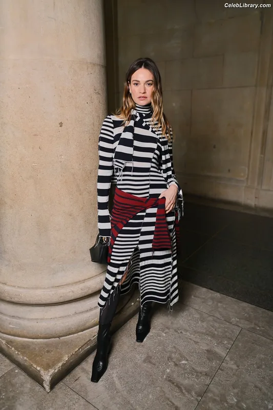 Lily James photo 16 of 1233
