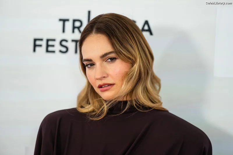 Lily James photo 5 of 1233