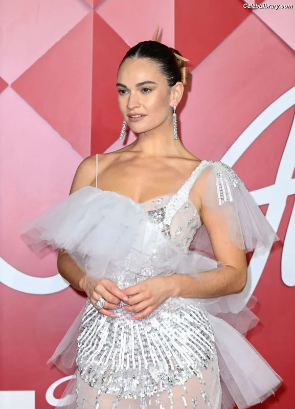 Lily James photo 23 of 1233