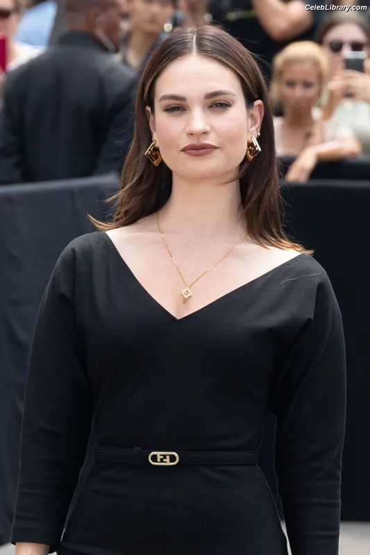 Lily James photo 24 of 1233