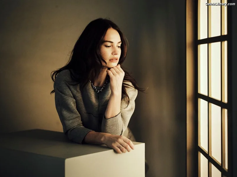 Lily James photo 19 of 1233
