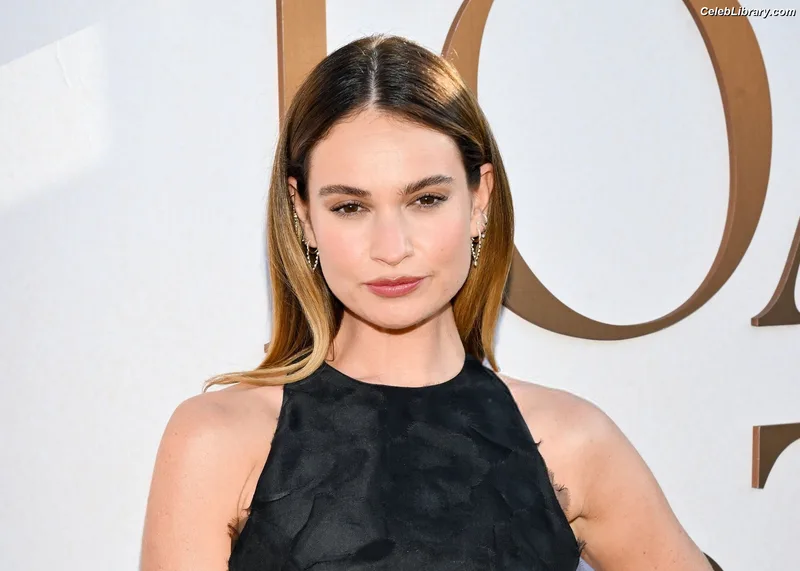 Lily James photo 17 of 1233