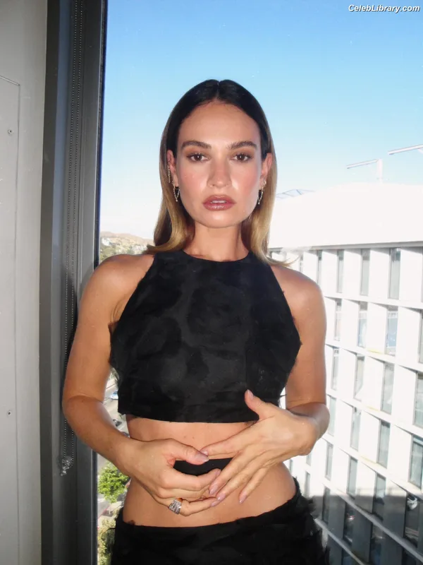 Lily James photo 17 of 1233