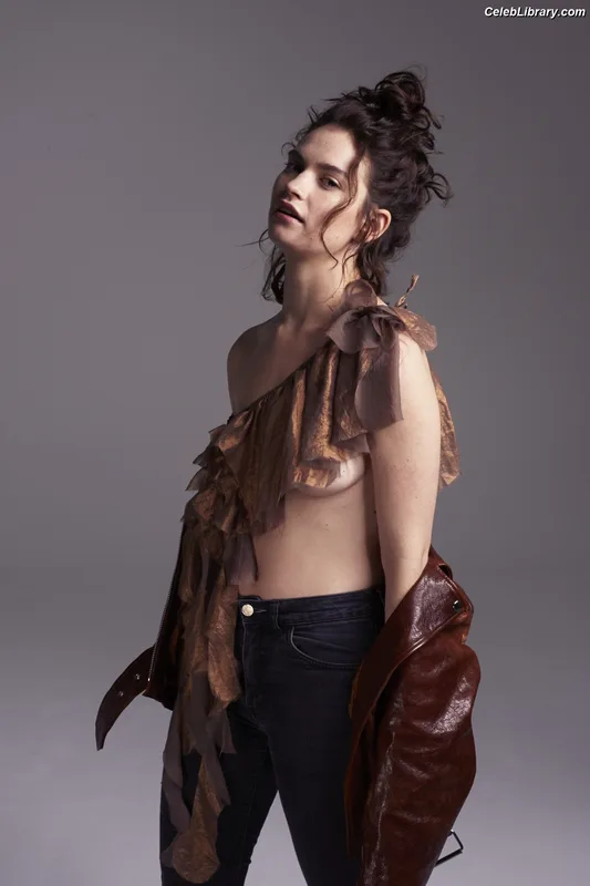 Lily James photo 17 of 1233