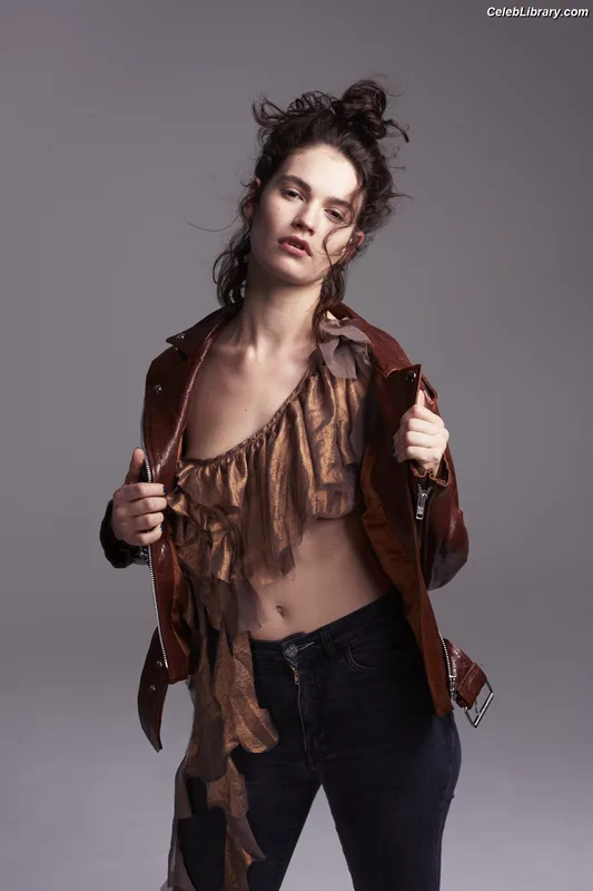 Lily James photo 21 of 1233