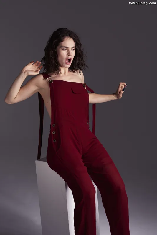 Lily James photo 21 of 1233