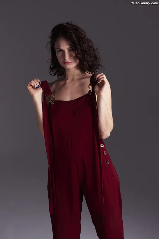 Lily James photo 23 of 1233