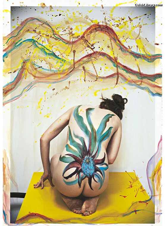 Lily Newmark photo 13 of 390