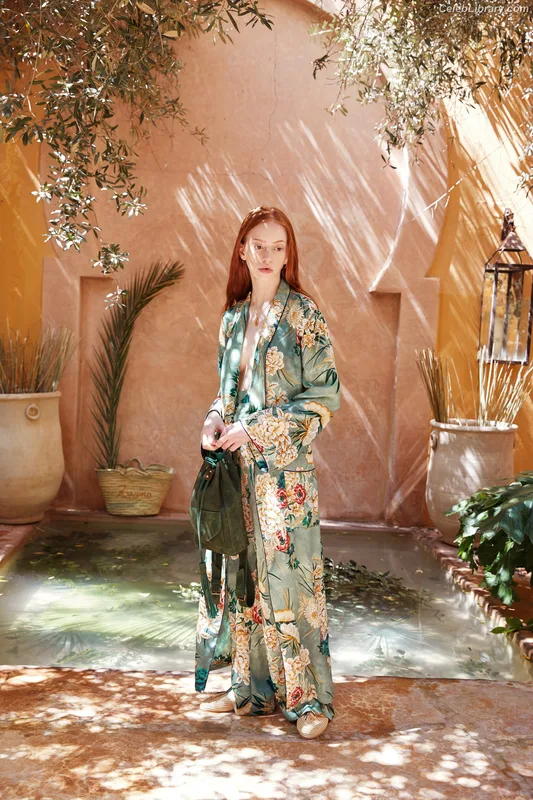 Lily Newmark photo 14 of 391