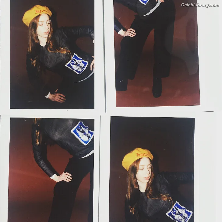 Lily Newmark photo 21 of 391