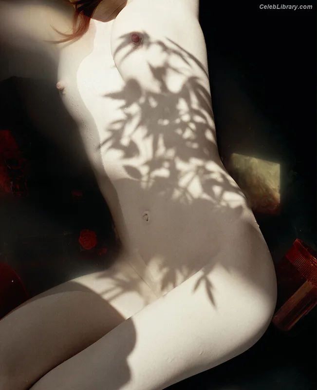 Lily Newmark photo 1 of 391