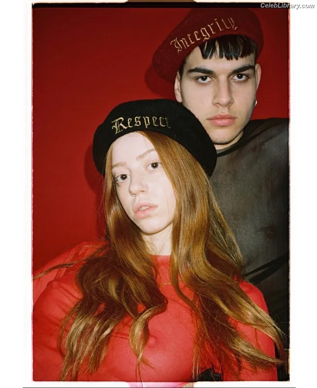 Lily Newmark photo 13 of 391