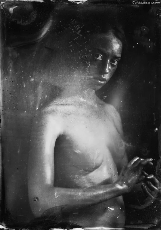 Lily Newmark photo 15 of 391