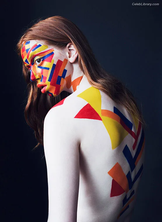 Lily Newmark photo 10 of 391