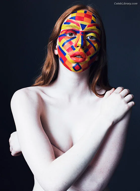 Lily Newmark photo 11 of 391