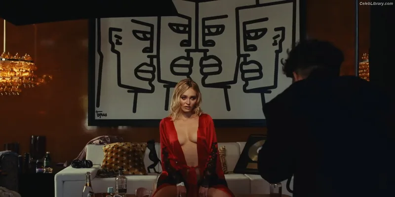 Lily-Rose Depp photo 5 of 528