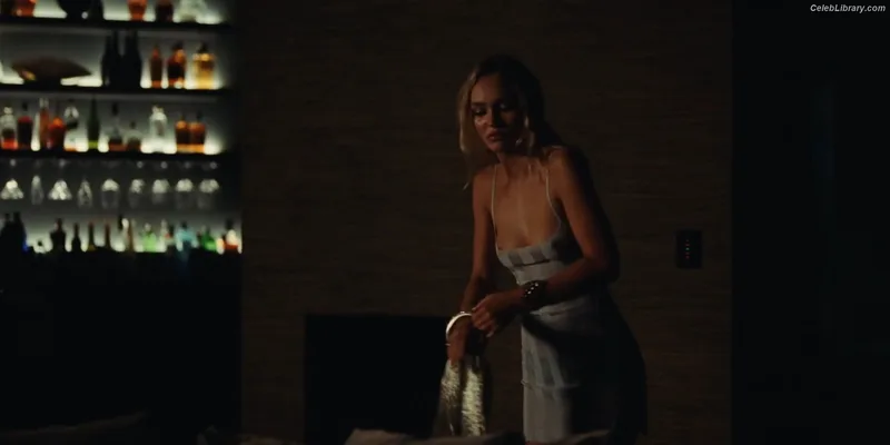 Lily-Rose Depp photo 10 of 528